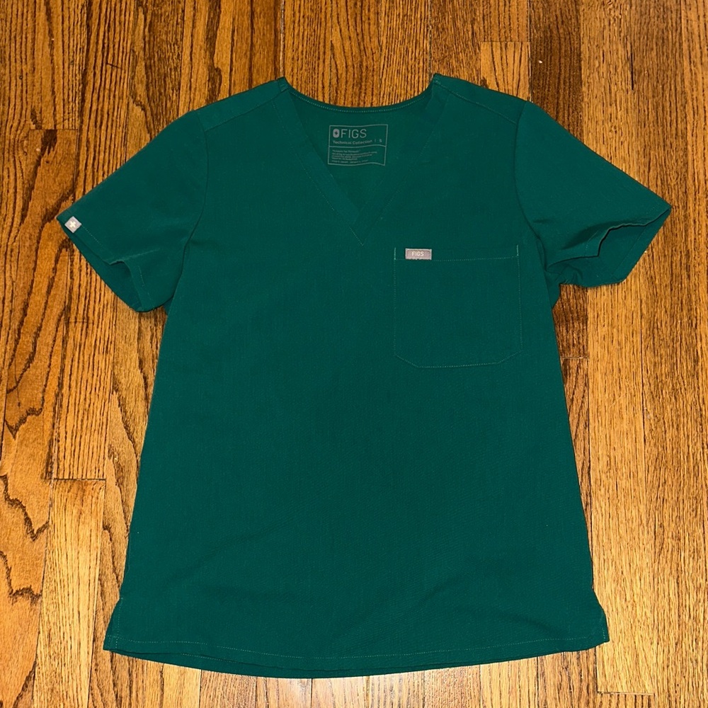 Figs Hunter Green Catarina™ - One-Pocket Scrub Top